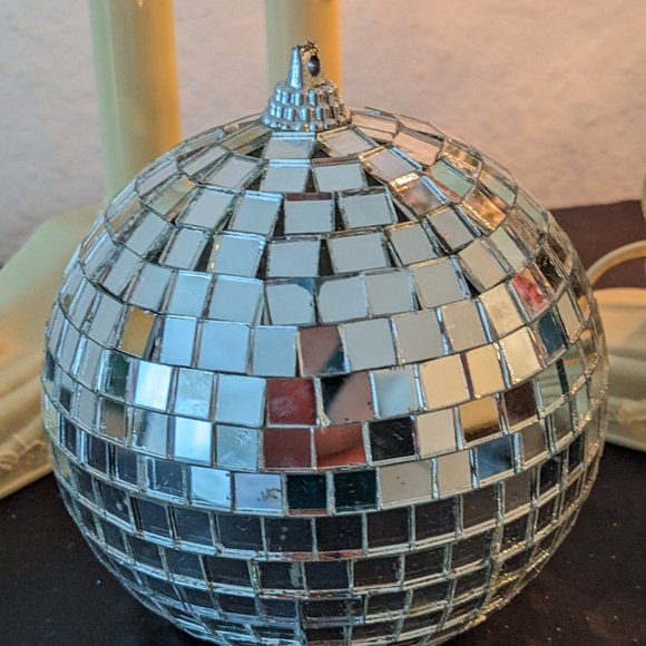 Large 5" Mirrored Disco Ball Like Tree Ornament - Picture 1 of 11